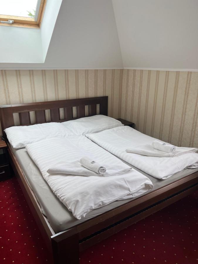 Hotel Krusnohorsky Dvur Cínovec Εξωτερικό φωτογραφία
