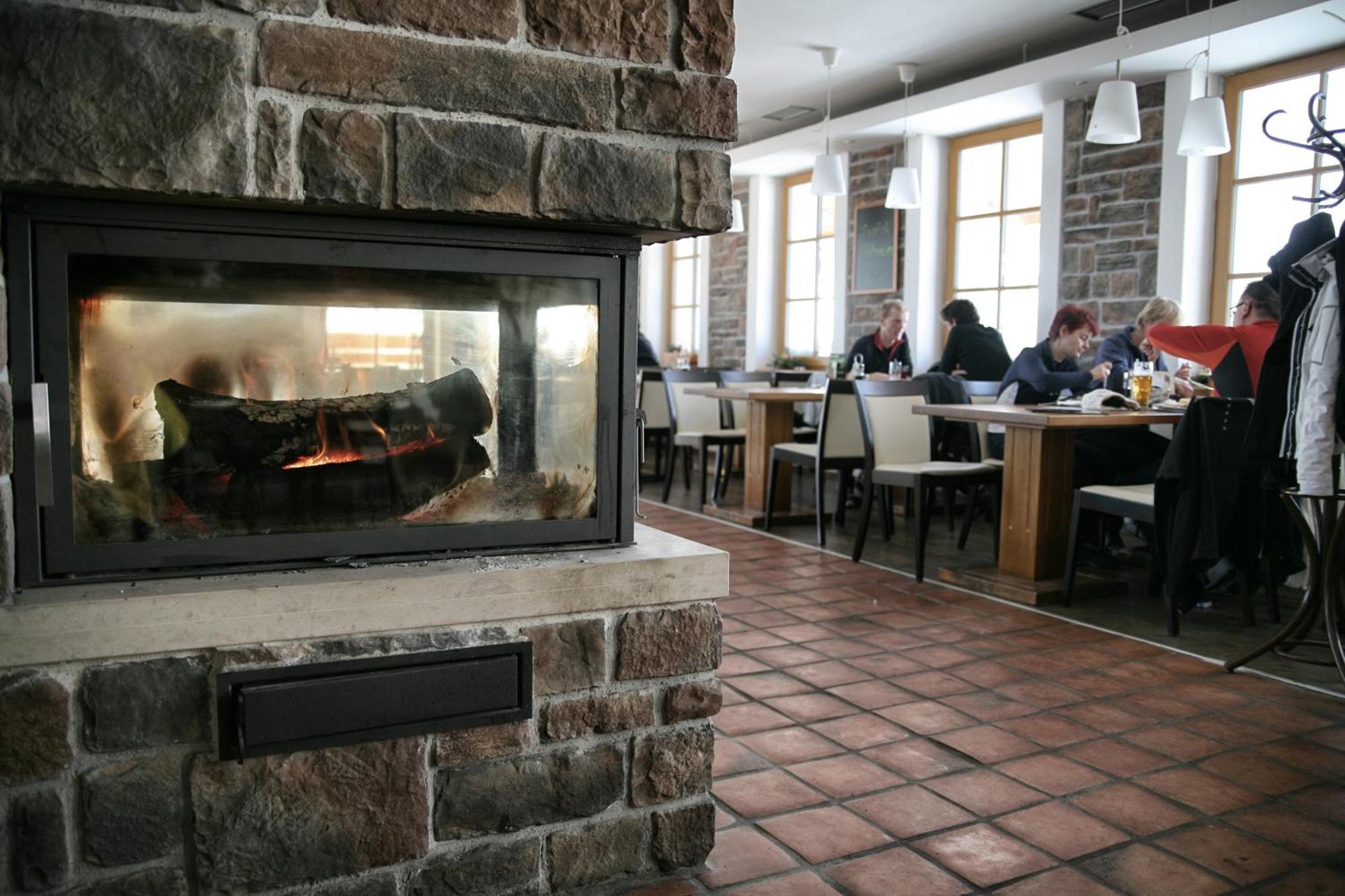 Hotel Krusnohorsky Dvur Cínovec Εξωτερικό φωτογραφία