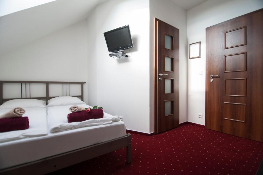 Hotel Krusnohorsky Dvur Cínovec Δωμάτιο φωτογραφία