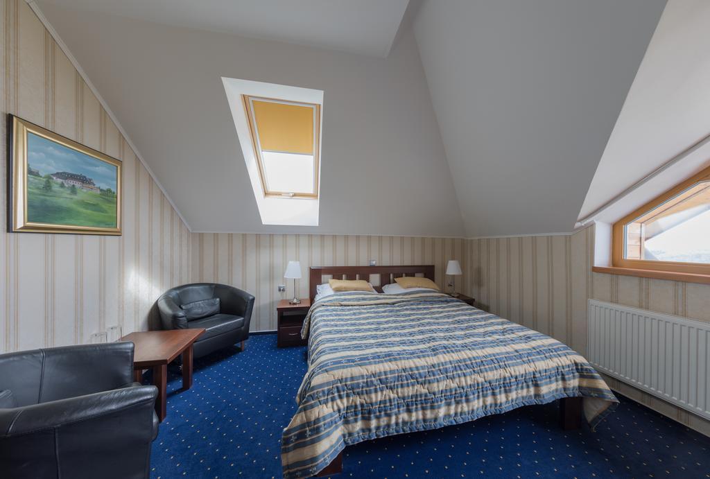 Hotel Krusnohorsky Dvur Cínovec Εξωτερικό φωτογραφία
